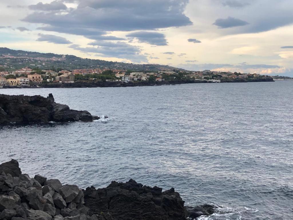 Le Tre Meraviglie A 200 M Dal Mare Катания Экстерьер фото